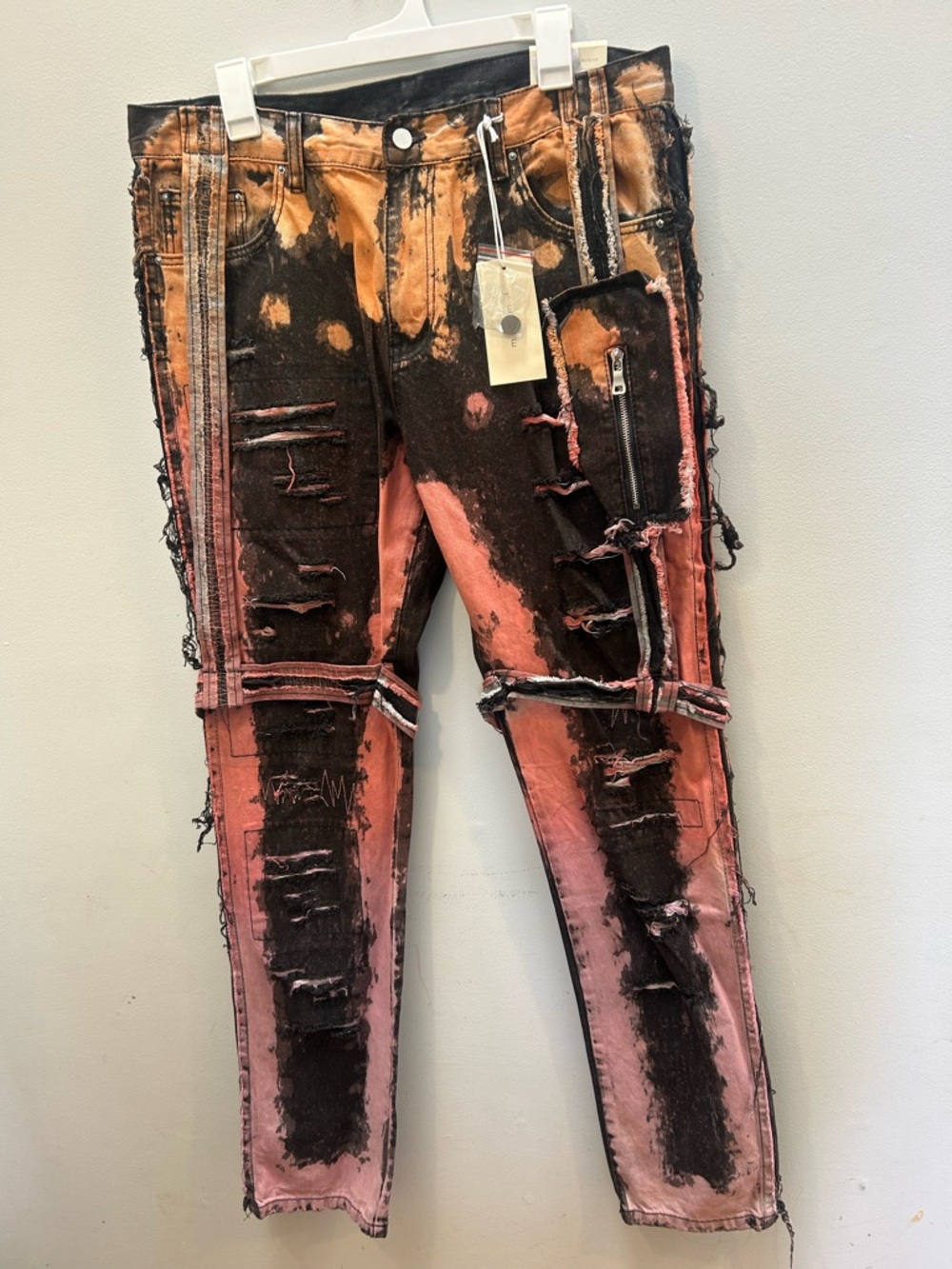 MNML Men's Two-Tone Black and Orange-Pink Distressed Skinny Jeans